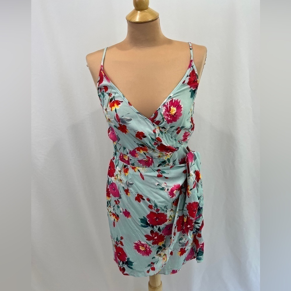 YUMI Kim Light Blue Floral‎ Faux Wrap Mini Dress